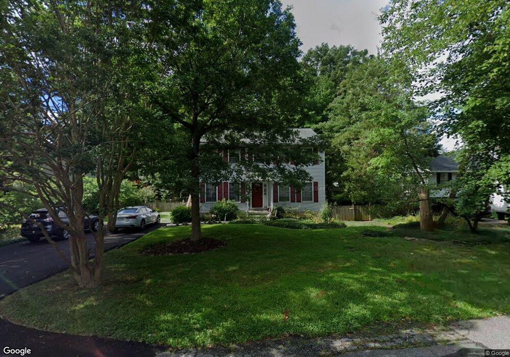 304 Beach Dr, Annapolis, MD 21403 - photo 1