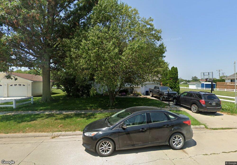 1004 Cherry Hills Dr, Shenandoah, IA 51601 - photo 1