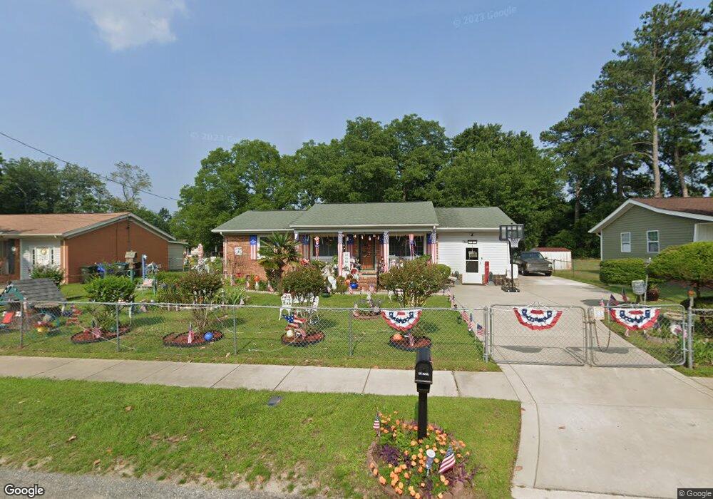 825 Berwick Dr, Fayetteville, NC 28314 - photo 1