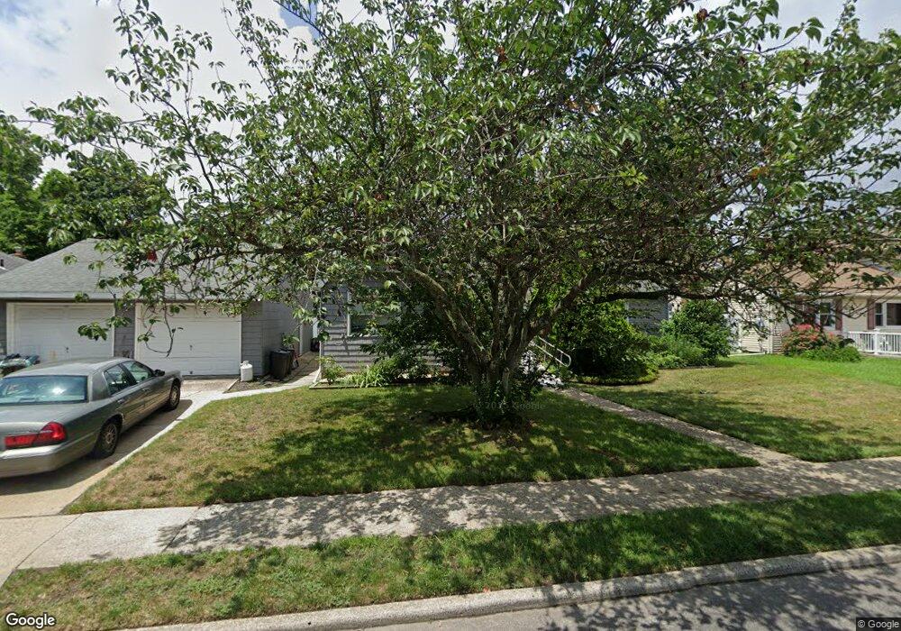 1658 Chapin Ave, Merrick, NY 11566 - photo 1