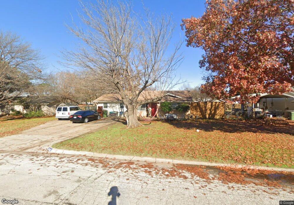 7833 Maplewood Ave, North Richland Hills, TX 76180 - photo 1