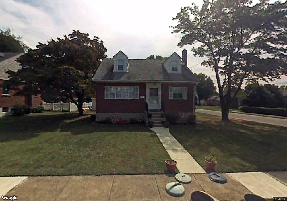 300 Broomall St, Folsom, PA 19033 - photo 1