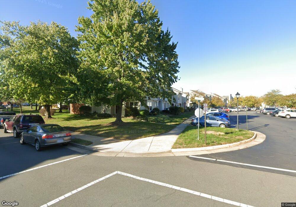 21739 Calamary Cir unit 94, Sterling, VA 20164 - photo 1