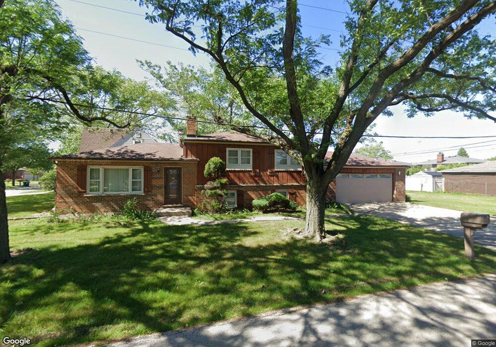 511 W Gladys Ave, Elmhurst, IL 60126 - photo 1
