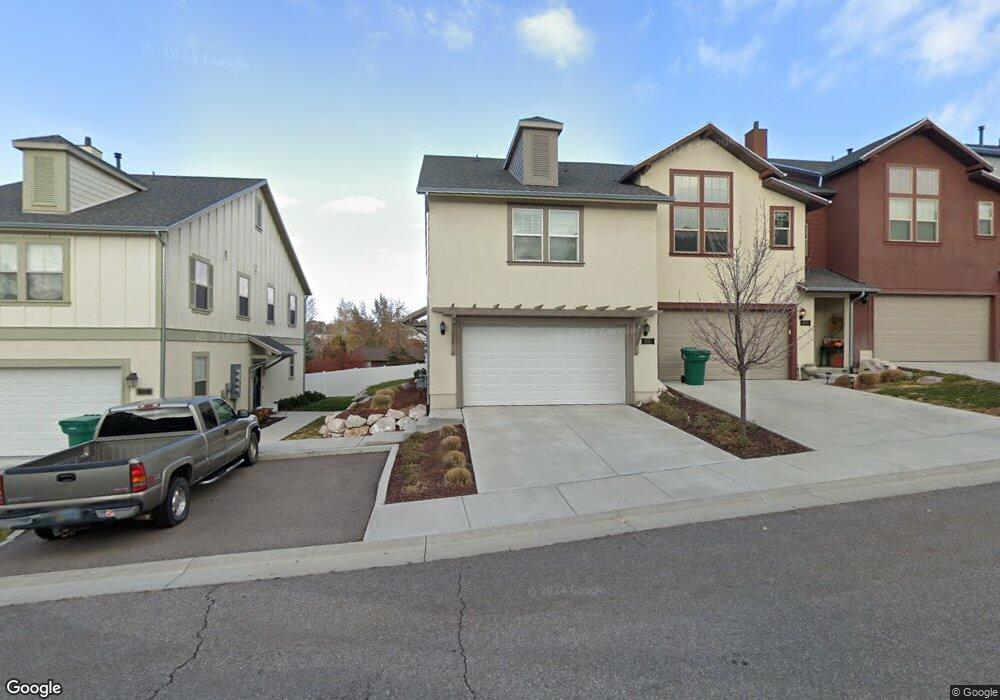1561 E Primrose Ln unit 237, Layton, UT 84040 - photo 1