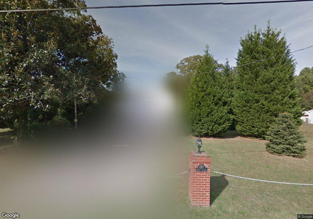 6971 Fields Landing Rd, Hayes, VA 23072 - photo 1