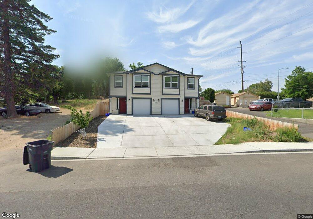 3513 W 7th Ave unit 110, Kennewick, WA 99336 - photo 1