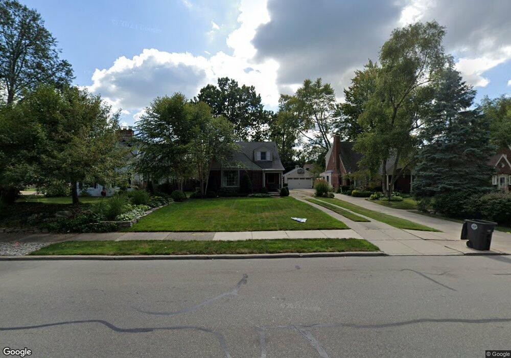 343 Moross Rd, Grosse Pointe Farms, MI 48236 - photo 1