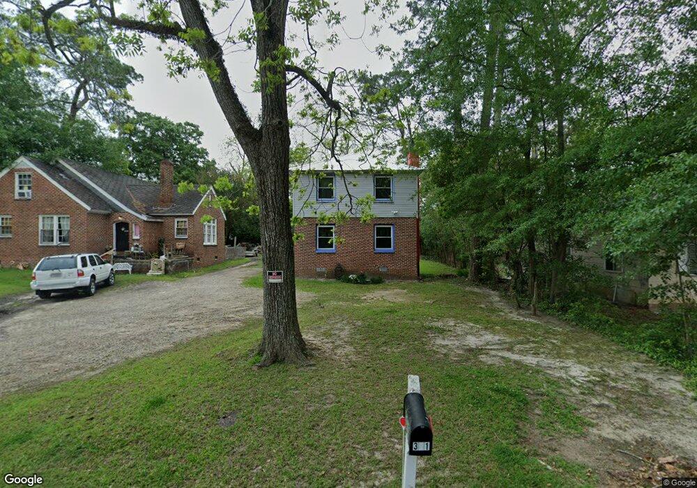 301 2nd St SW, Moultrie, GA 31768 - photo 1