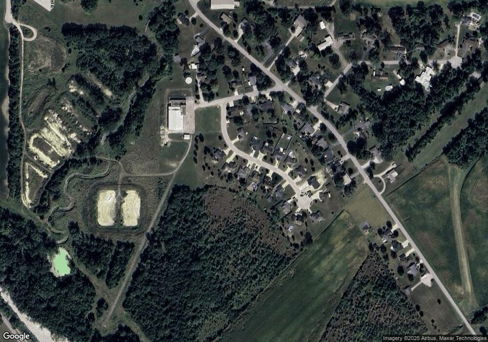 220 White Bridge Ct, Bluffton, IN 46714 - photo 1