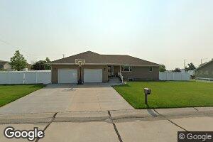 921 Darlin Ct, Sutherland, NE 69165