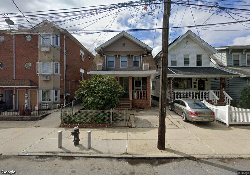 9544 110th St, South Richmond Hill, NY 11419 - photo 1