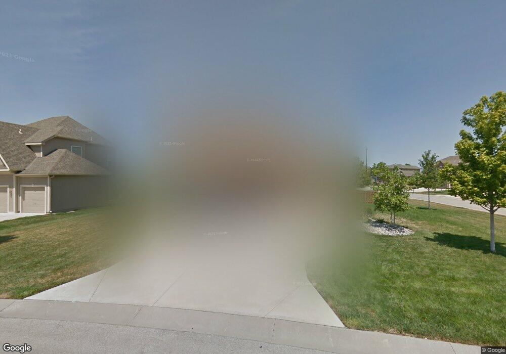 22500 W 55th Terrace, Shawnee, KS 66226 - photo 1