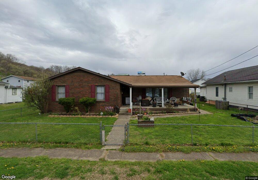 536 18th St, Dunbar, WV 25064 - photo 1