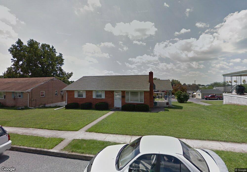 312 Fairmount Ave, Waynesboro, PA 17268 - photo 1