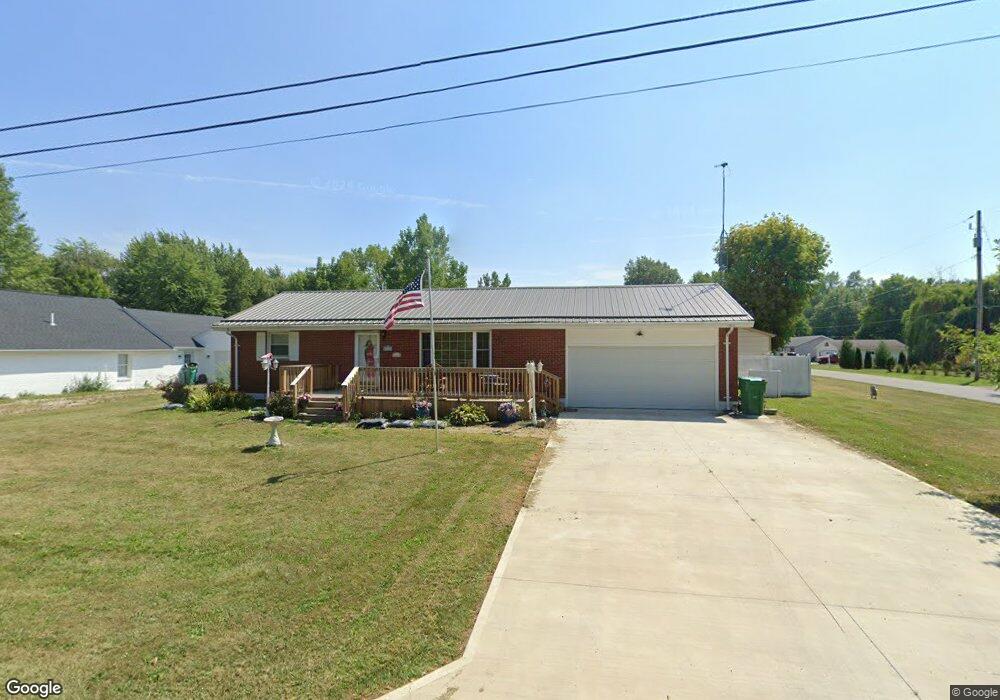 595 Powers Ave, Lima, OH 45801 - photo 1
