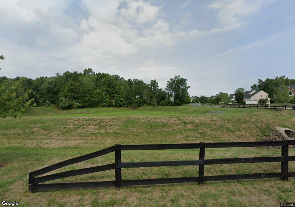 8595 Edington Dr, Warrenton, VA 20187 - photo 1