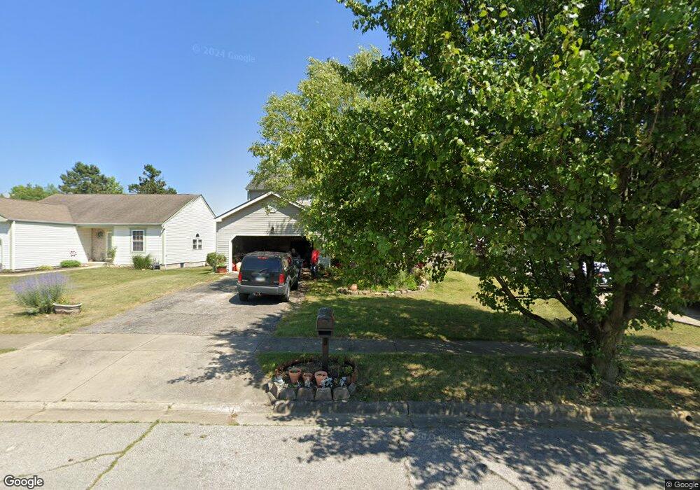 936 Harbinger Cir E, Columbus, OH 43213 - photo 1