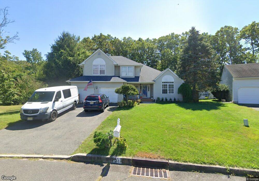 21 Davids Ln, Howell, NJ 07731 - photo 1