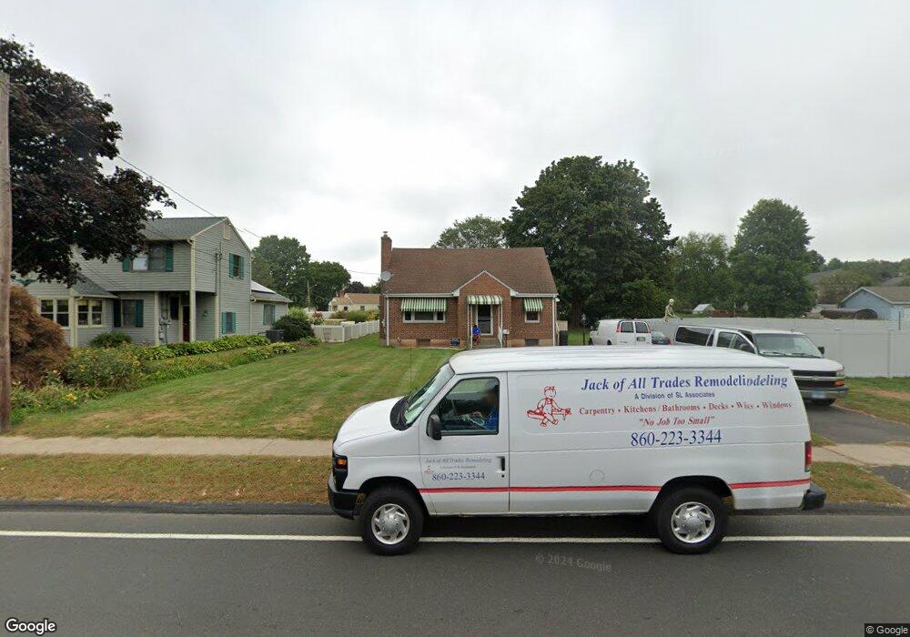 423 Lower Ln, Berlin, CT 06037 - photo 1