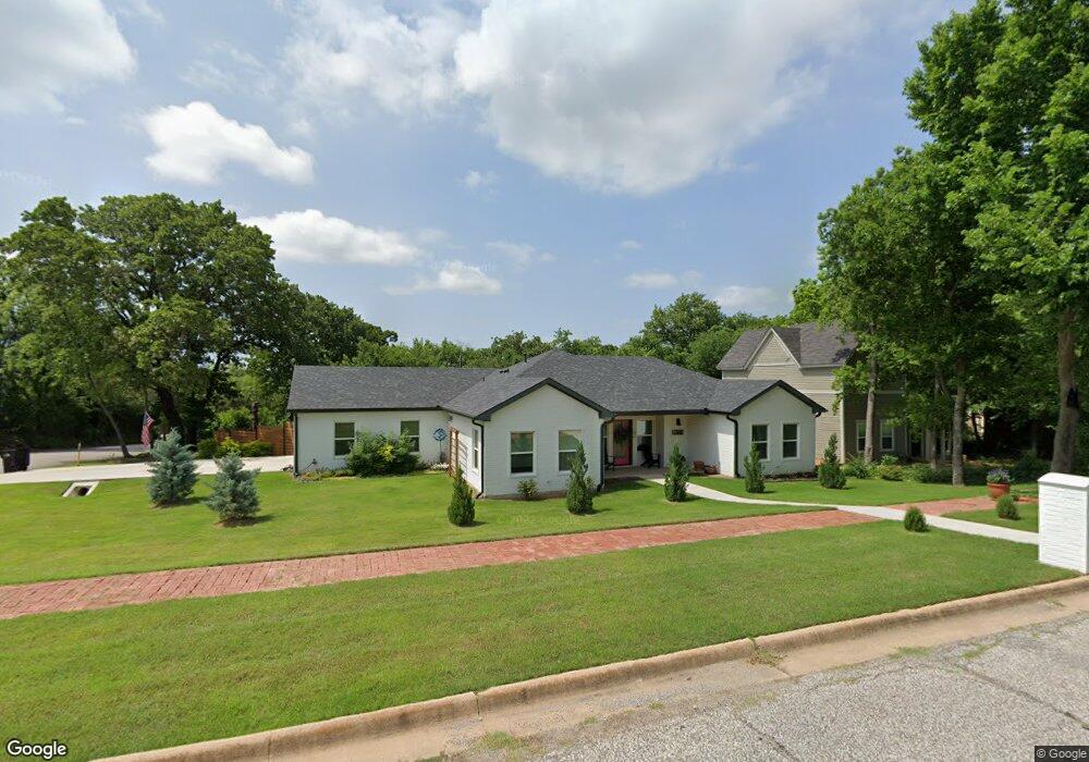 1500 W Woodard St, Denison, TX 75020 - photo 1