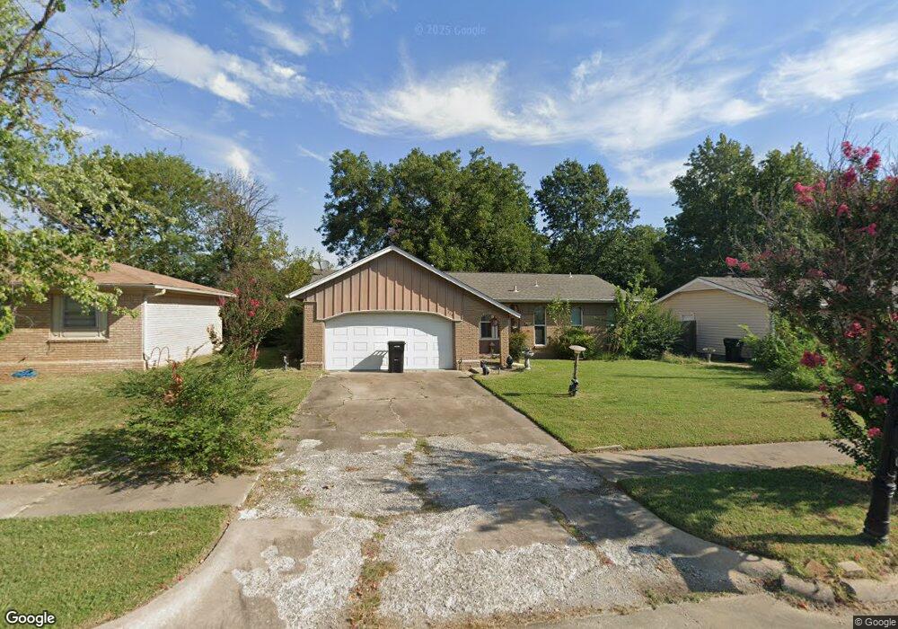 824 W El Paso St, Broken Arrow, OK 74012 - photo 1