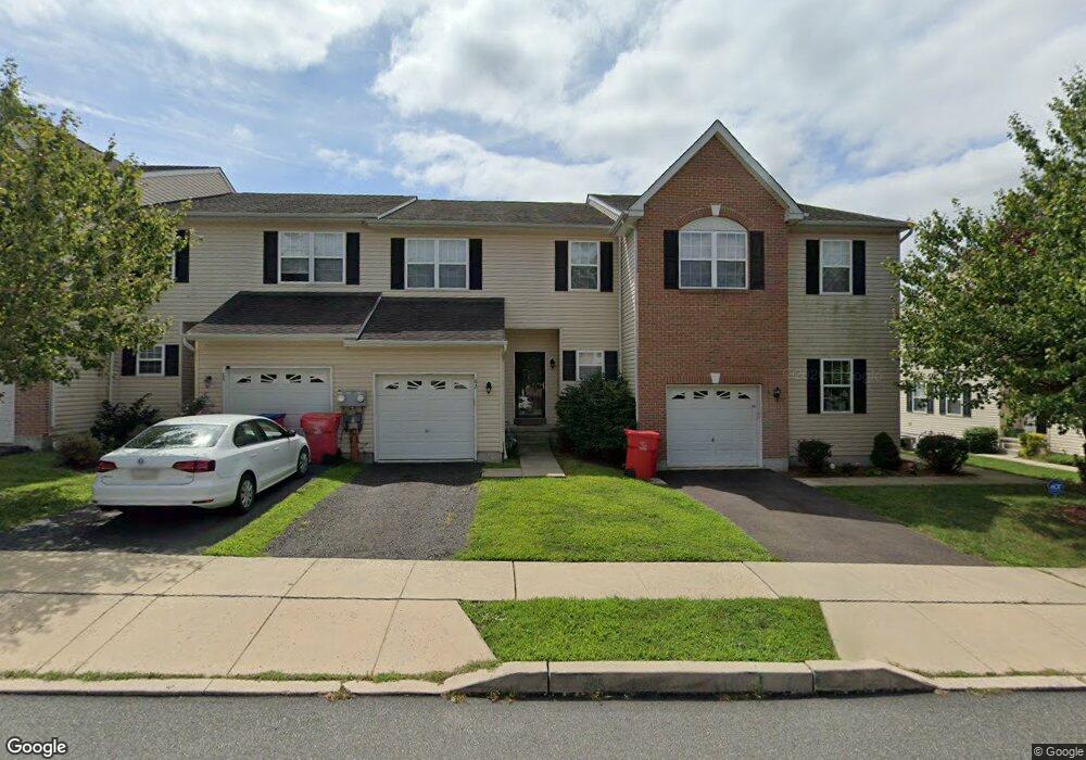 62 Stone Hill Dr, Pottstown, PA 19464 - photo 1