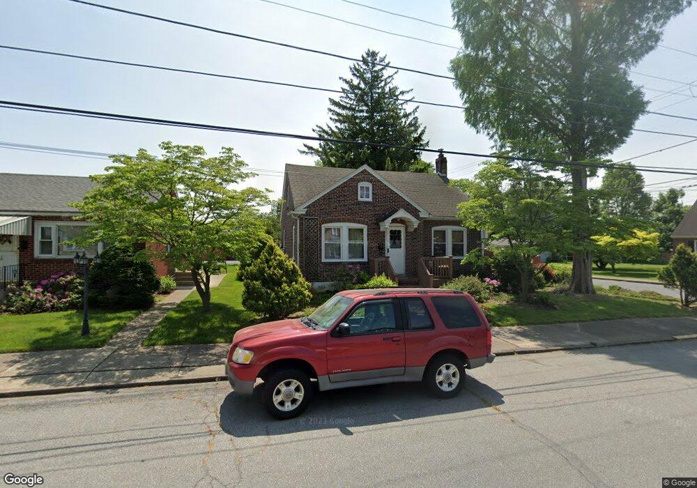 4 E Howard St, Pottstown, PA 19464 - photo 1