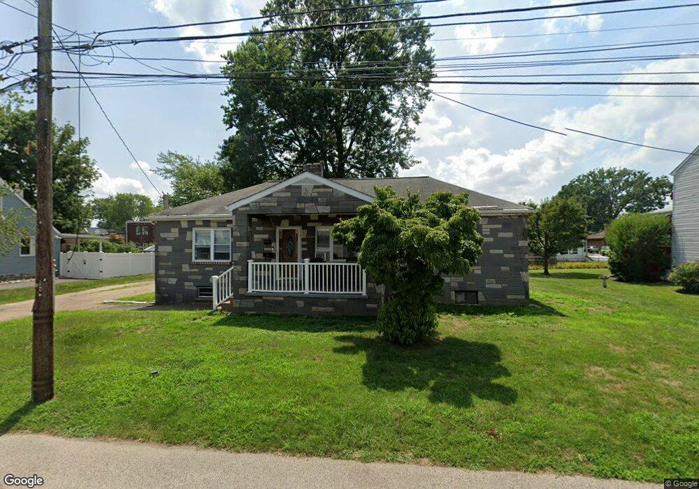 211 Sycamore Ave, Folsom, PA 19033 - photo 1