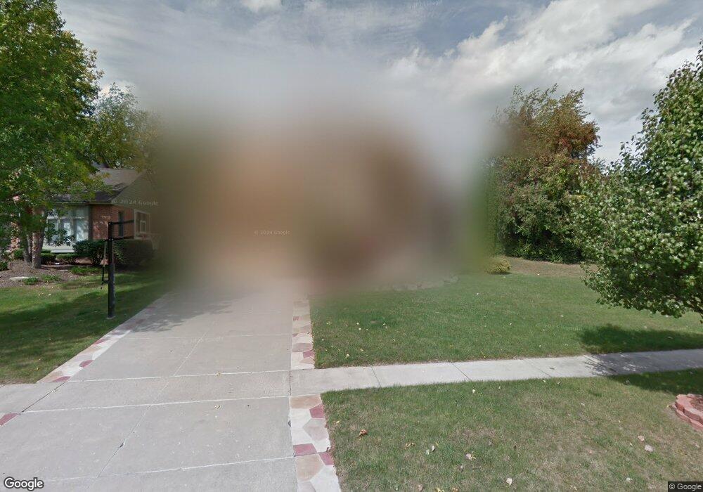 7180 Silverbeech Ln, West Bloomfield, MI 48323 - photo 1