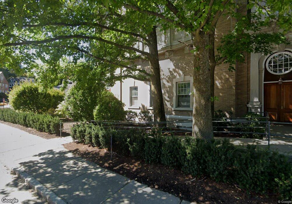 515 Centre St unit 4, Newton, MA 02458 - photo 1