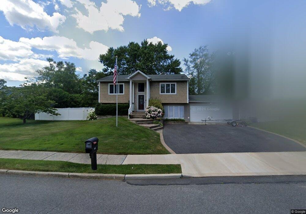 176 Spiral Rd, Holtsville, NY 11742 - photo 1