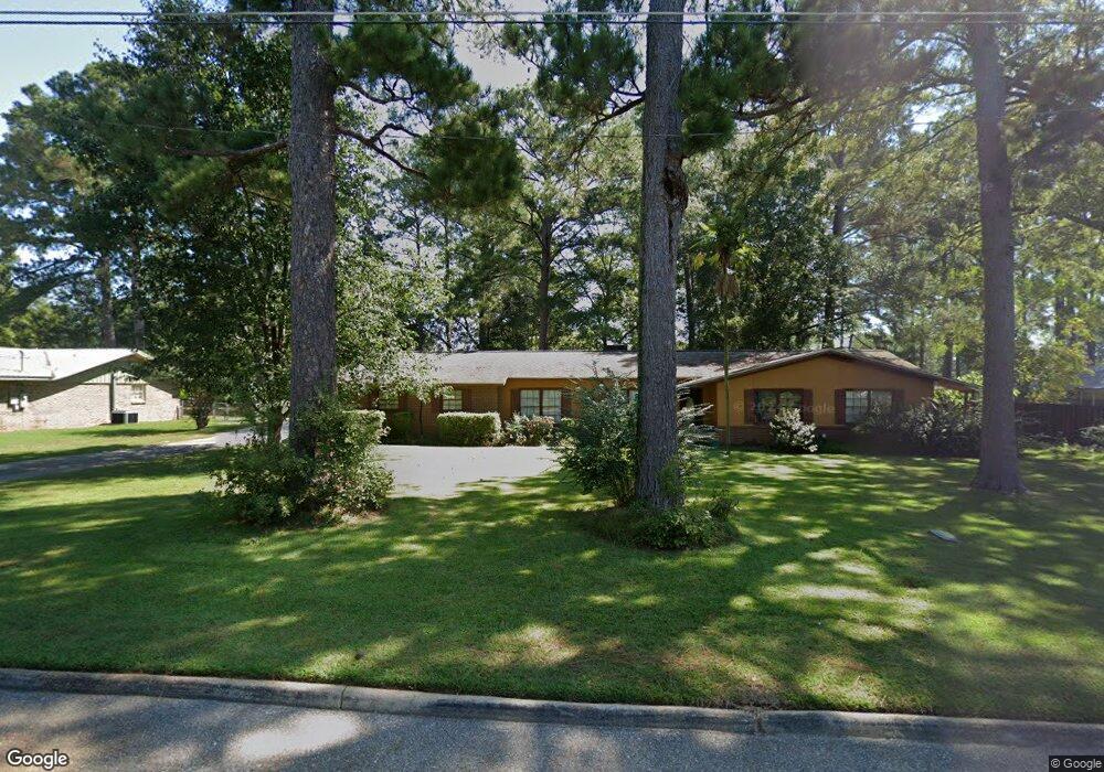 1609 Fern Dr, Dothan, AL 36301 - photo 1