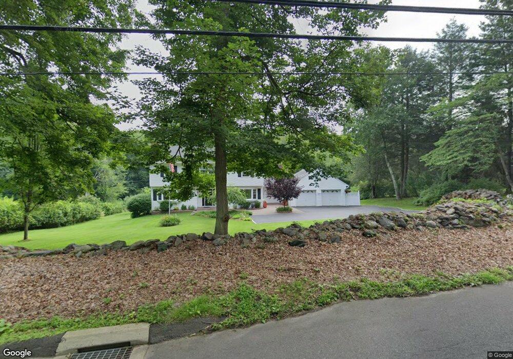 170 Chestnut Ridge Rd, Bethel, CT 06801 - photo 1