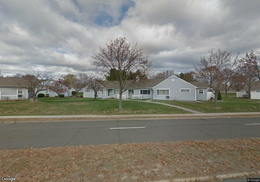 1067 James St, Chicopee, MA 01022 - photo 1