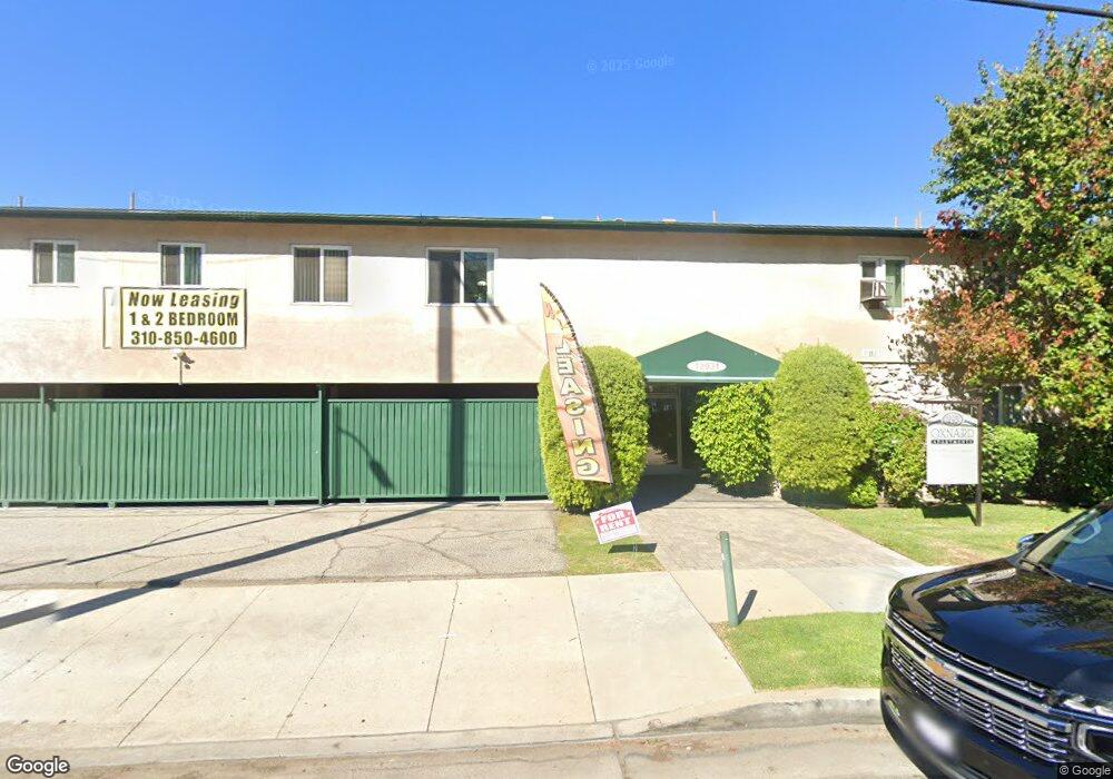 12931 Oxnard St unit B, Los Angeles, CA 91401 - photo 1