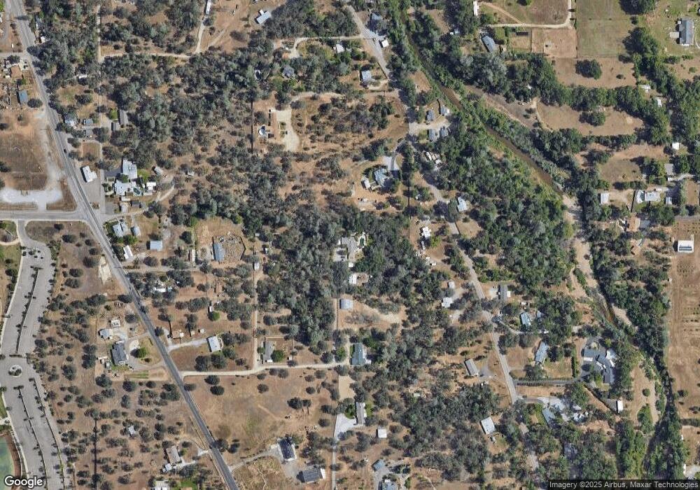 20357 Buttercup Ln, Redding, CA 96003 - photo 1