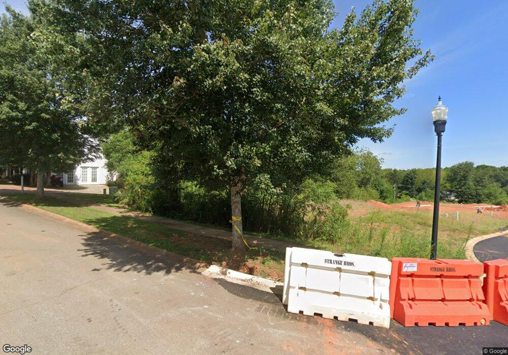 374 Sliding Rock Dr, Pendleton, SC 29670 - photo 1