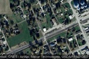 201 N Elizabeth St, Stronghurst, IL 61480