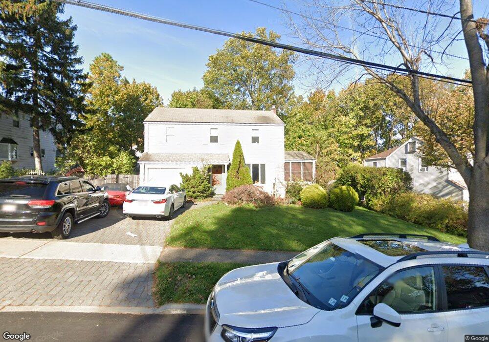 268 Monroe Ave, River Edge, NJ 07661 - photo 1