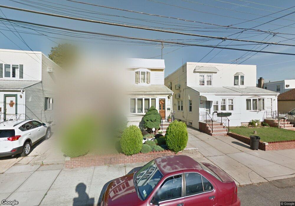 3245 201st St, Bayside, NY 11361 - photo 1