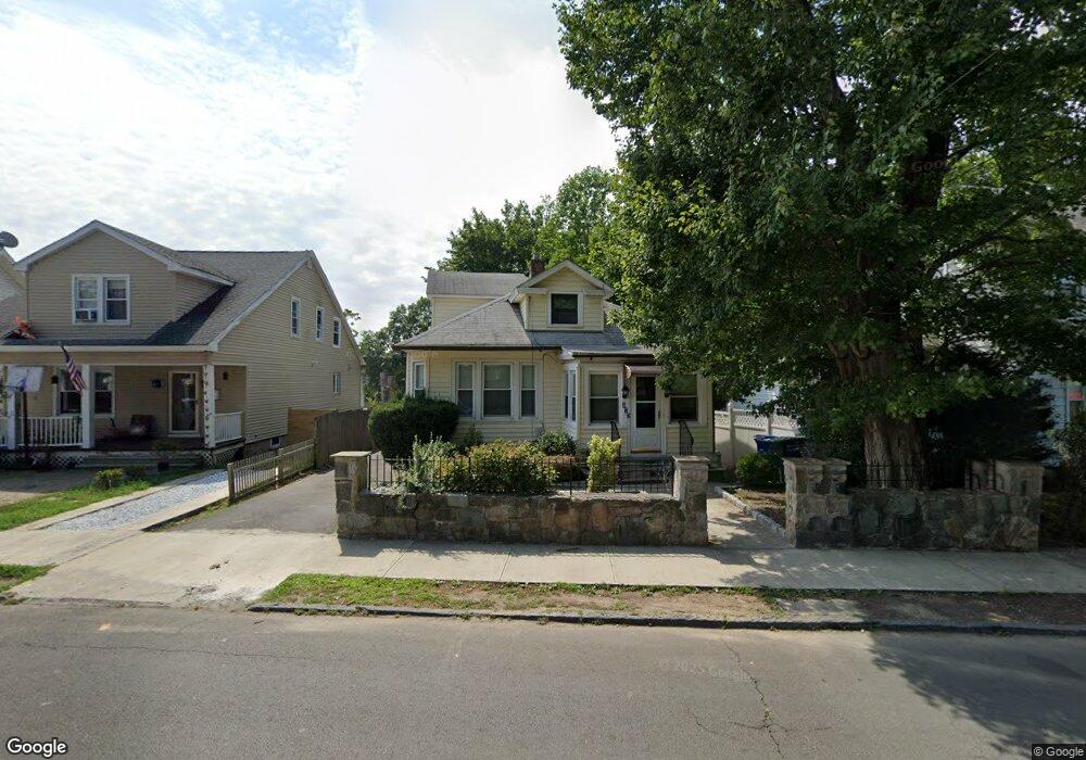 573 Wayne St, Bridgeport, CT 06606 - photo 1