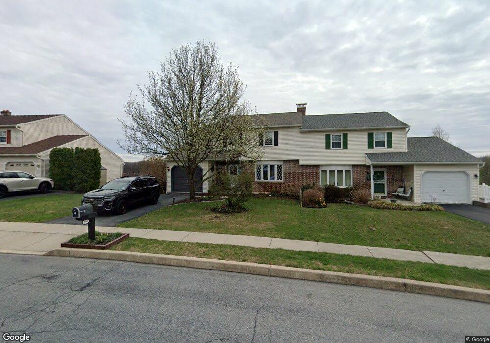 944 Timber Ln, Reading, PA 19608 - photo 1