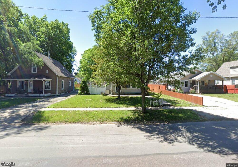 2825 E Walnut St, Des Moines, IA 50317 - photo 1