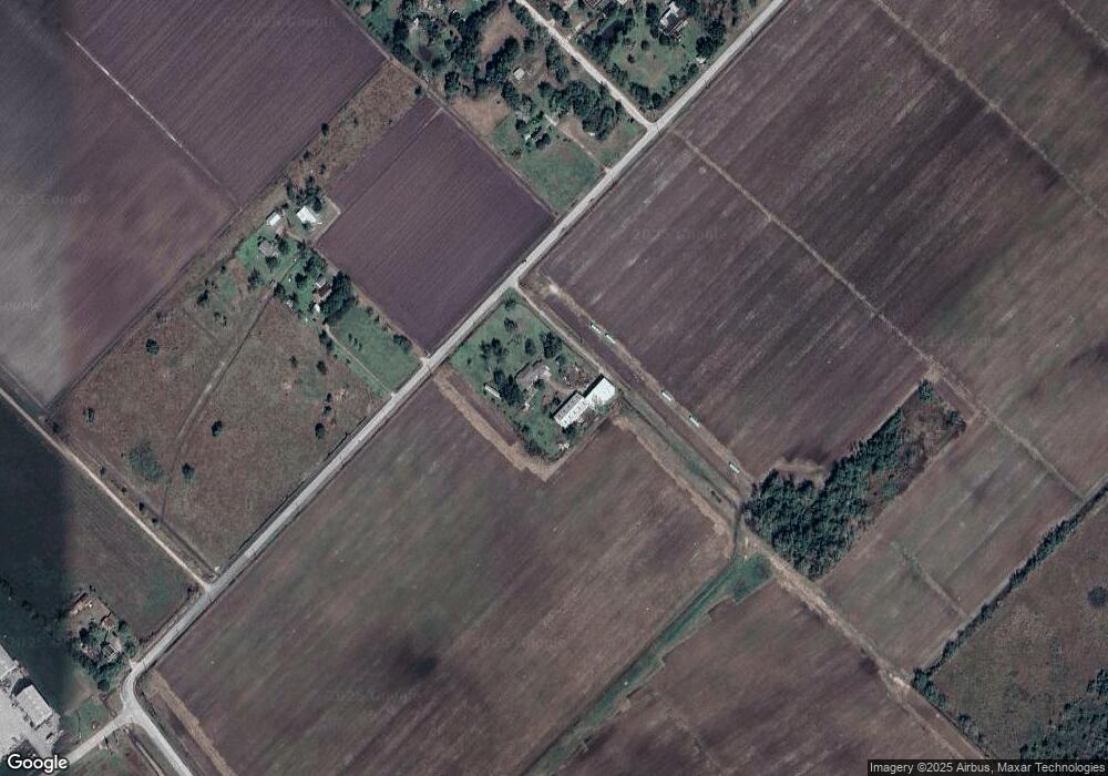 9237 Grunwald Rd, Beasley, TX 77417 - photo 1