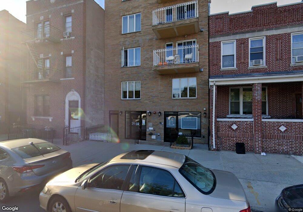 3132 38th St unit 5A, Astoria, NY 11103 - photo 1