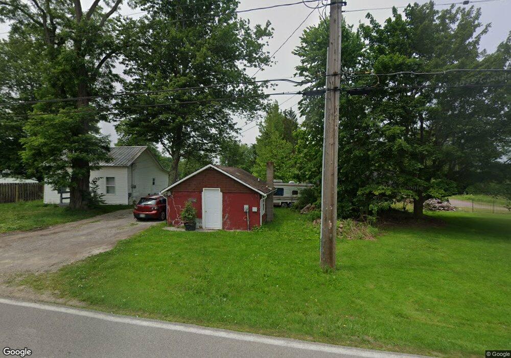 843 N Market St, Jefferson, OH 44047 - photo 1