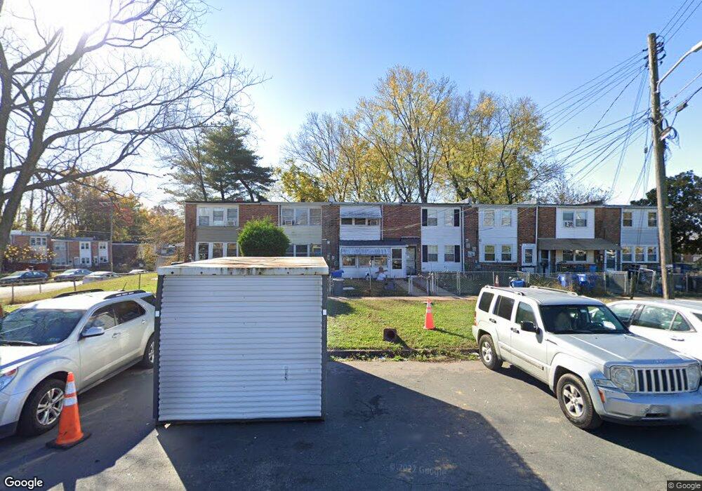 929 Winsap Ct, Halethorpe, MD 21227 - photo 1