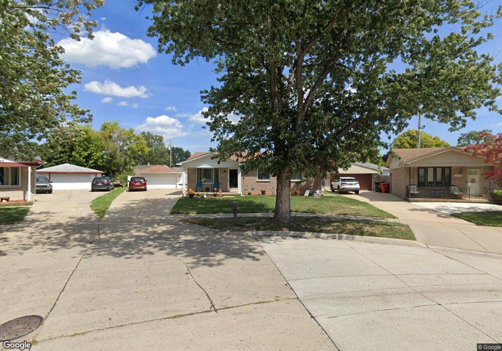 29722 Gregg Dr, Roseville, MI 48066 - photo 1