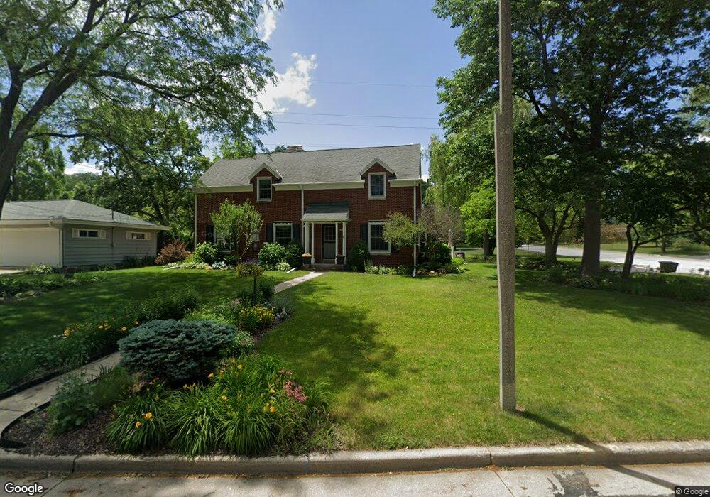 1673 N 119th St, Milwaukee, WI 53226 - photo 1